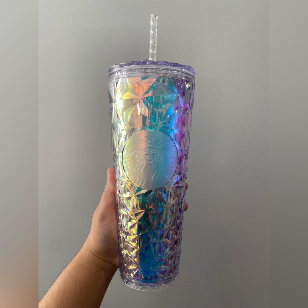 NWT Starbucks 2023 Holiday Tumbler 🦄✨